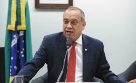 Imagem da notícia Comissão aprova previsão de IPTU menor para imóveis que façam reúso de água